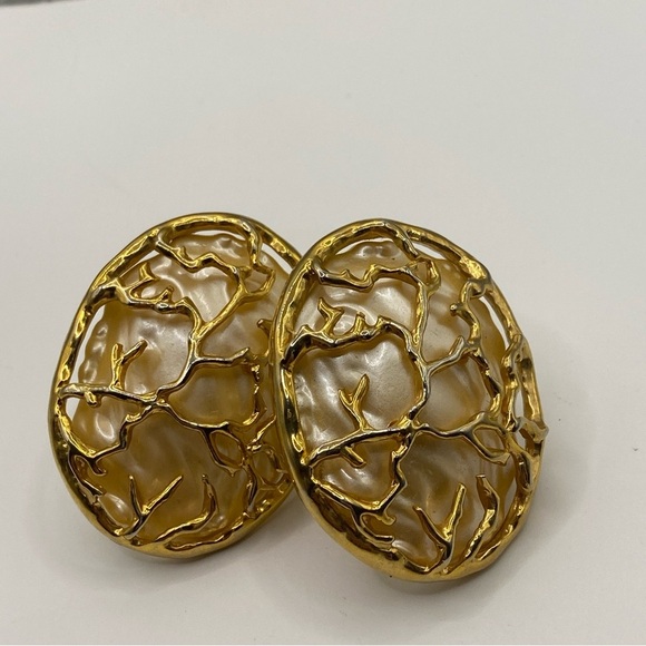 Jewelry - Vintage Rare Big  Earrings from the 70s - 80s Baroque Pearl Type